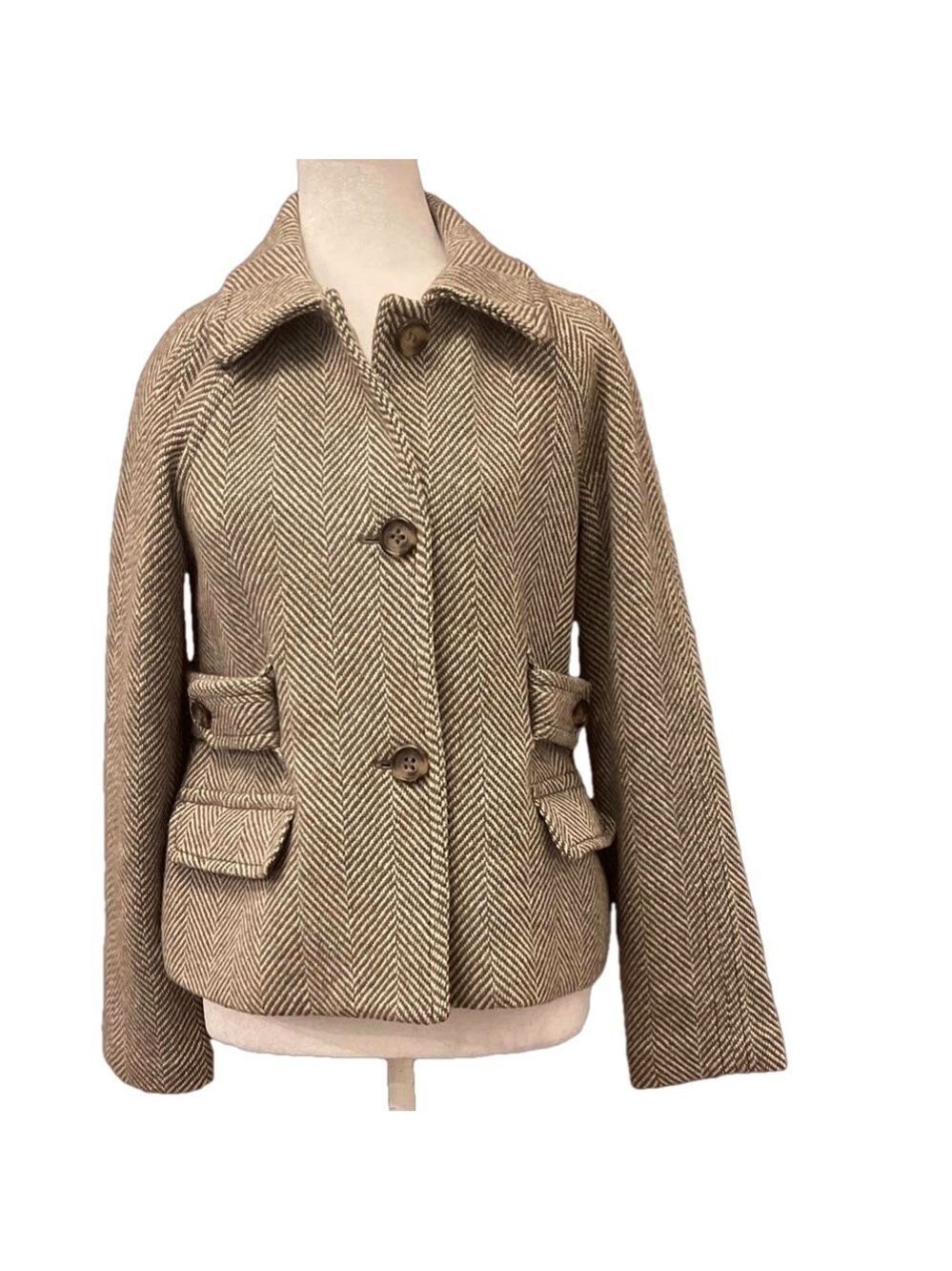 Liz Claiborne Petite Herringbone Belted Jacket – Small (Petite)